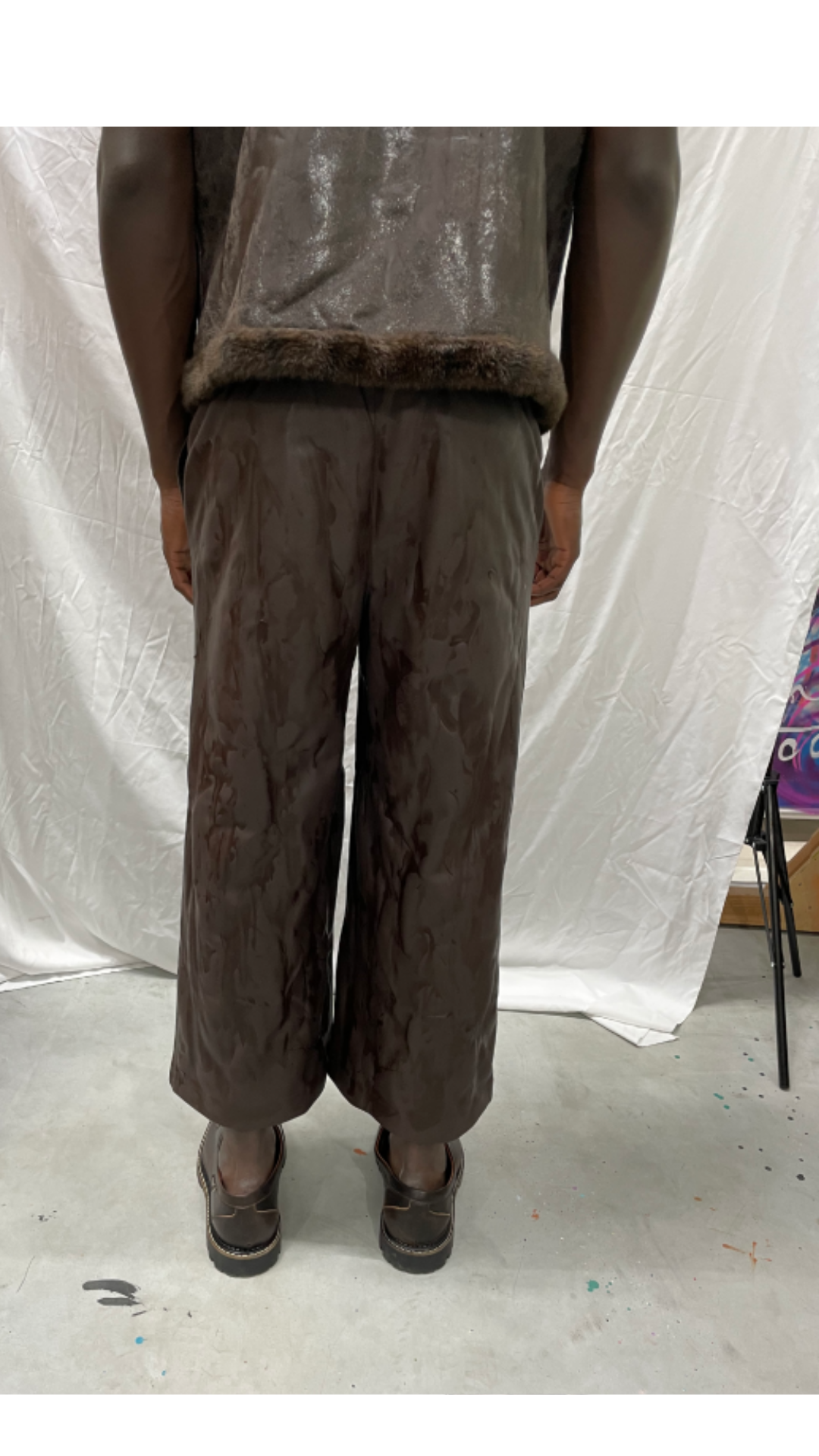 Long distressed leather shorts in brown - KARAGANDA