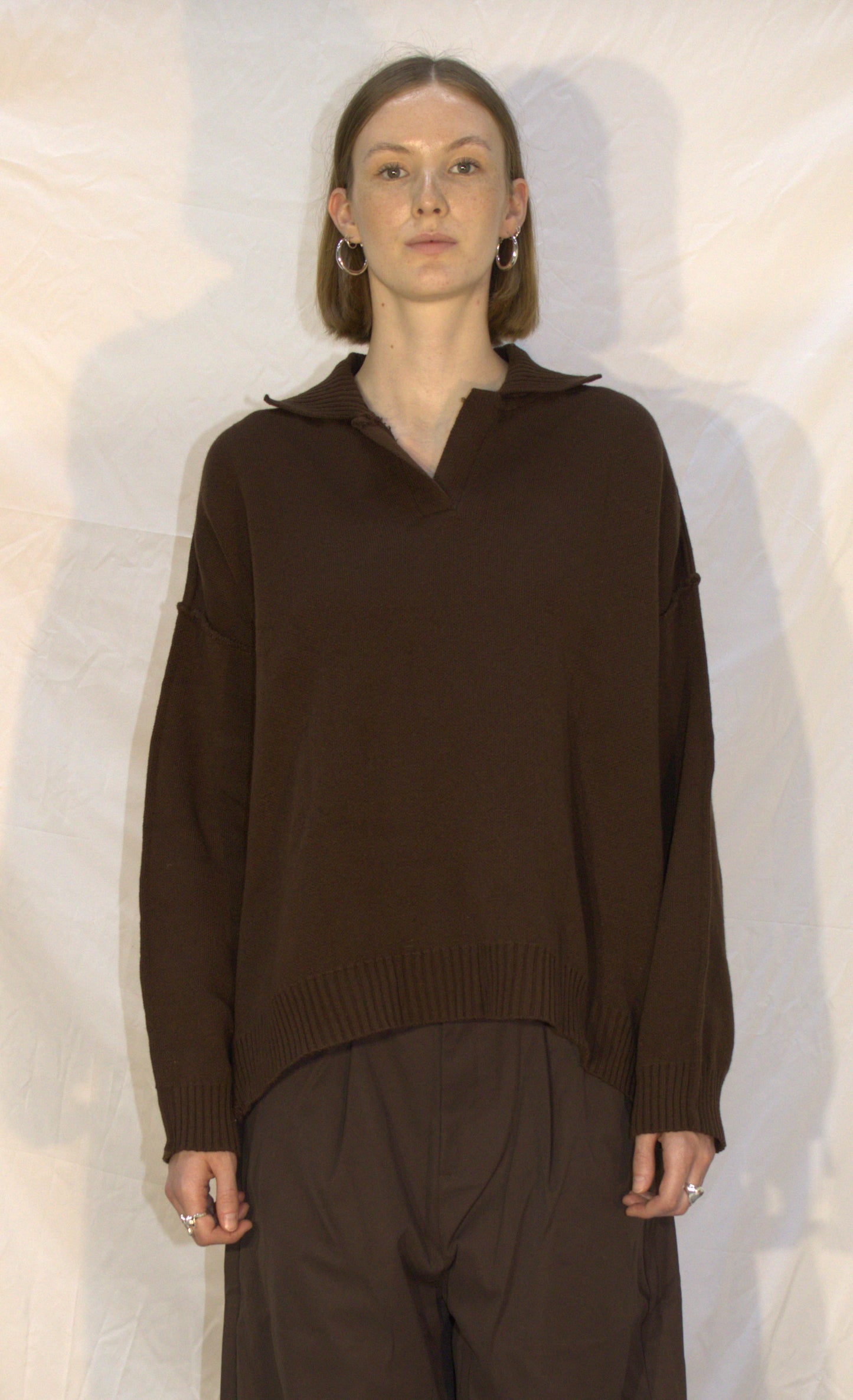 Raw edge polo sweater in brown - AKTOBE